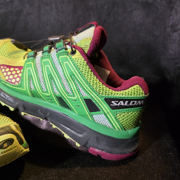 Salomon Women's Lime and Magenta Size 5 - Picture 3 of 9